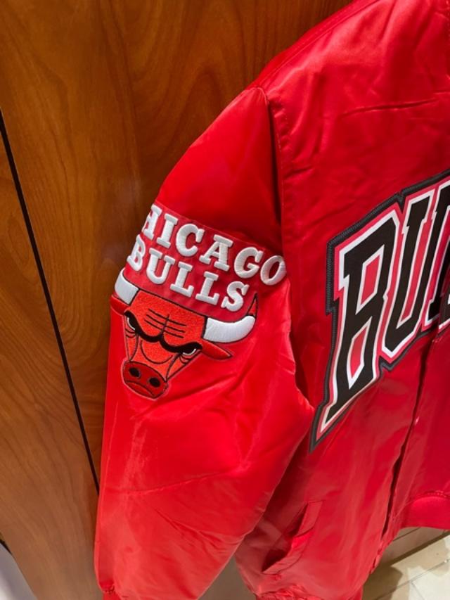 Satin Point Guard Black and Red Chicago Bulls Jacket - Jackets Masters
