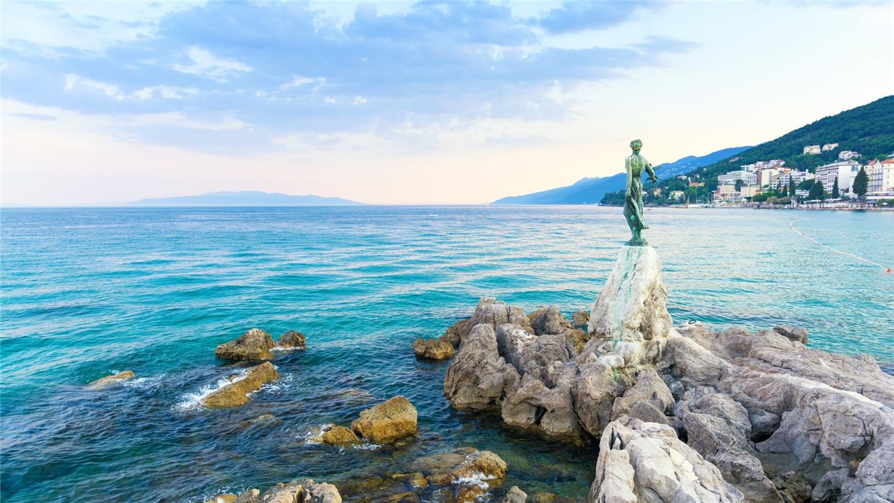 Med Destination Blandin & Delloye