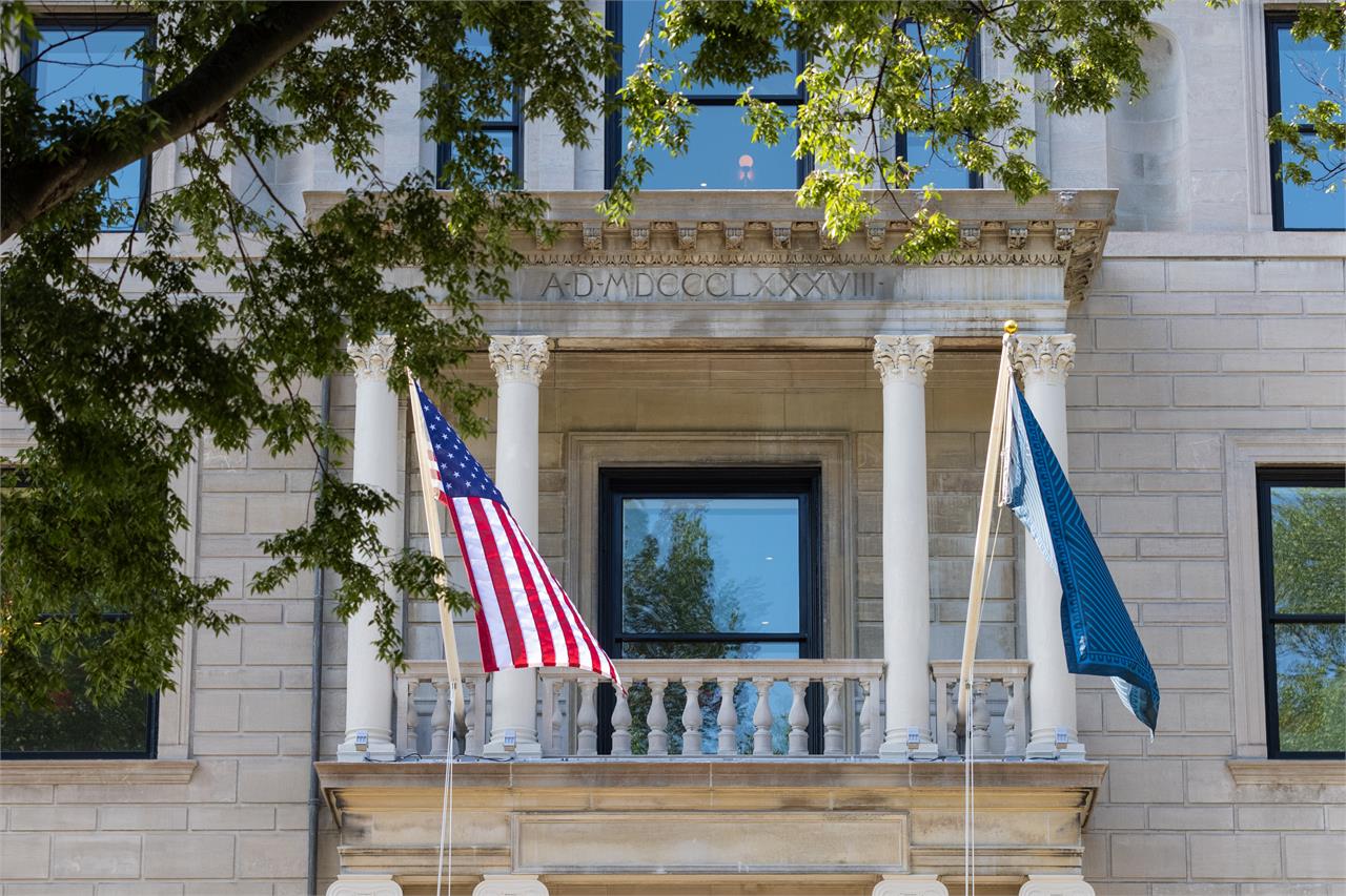 Independence Day Weekend Hours