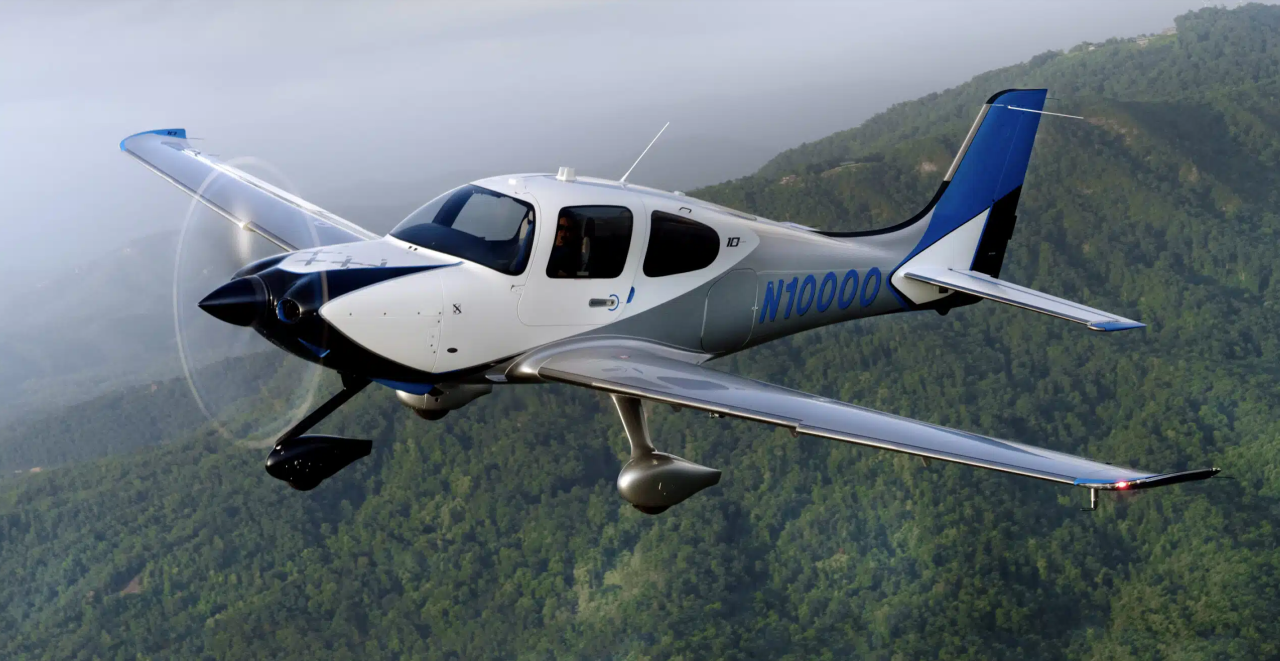 Cirrus G7+ Aircraft Experience