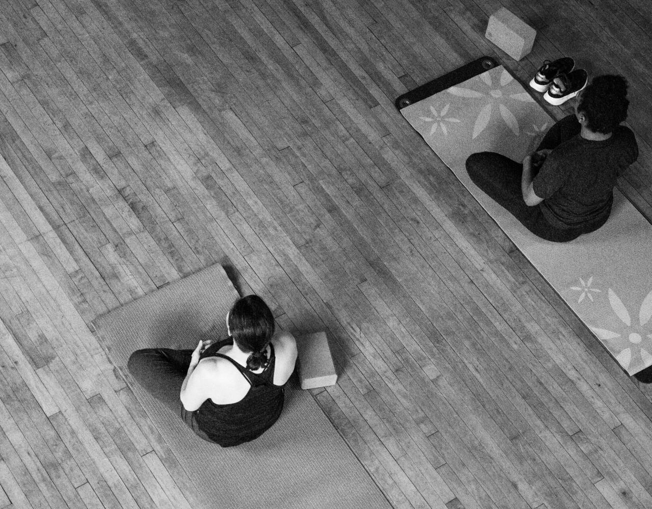 Mystic Flow w Jimmy & Leah 