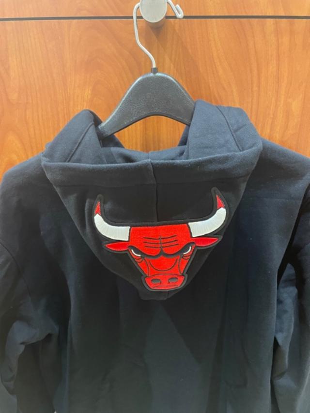 harga hoodie chicago bulls