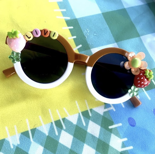 Camp Crafty: Design Your Own Sunnies Bar for Kids